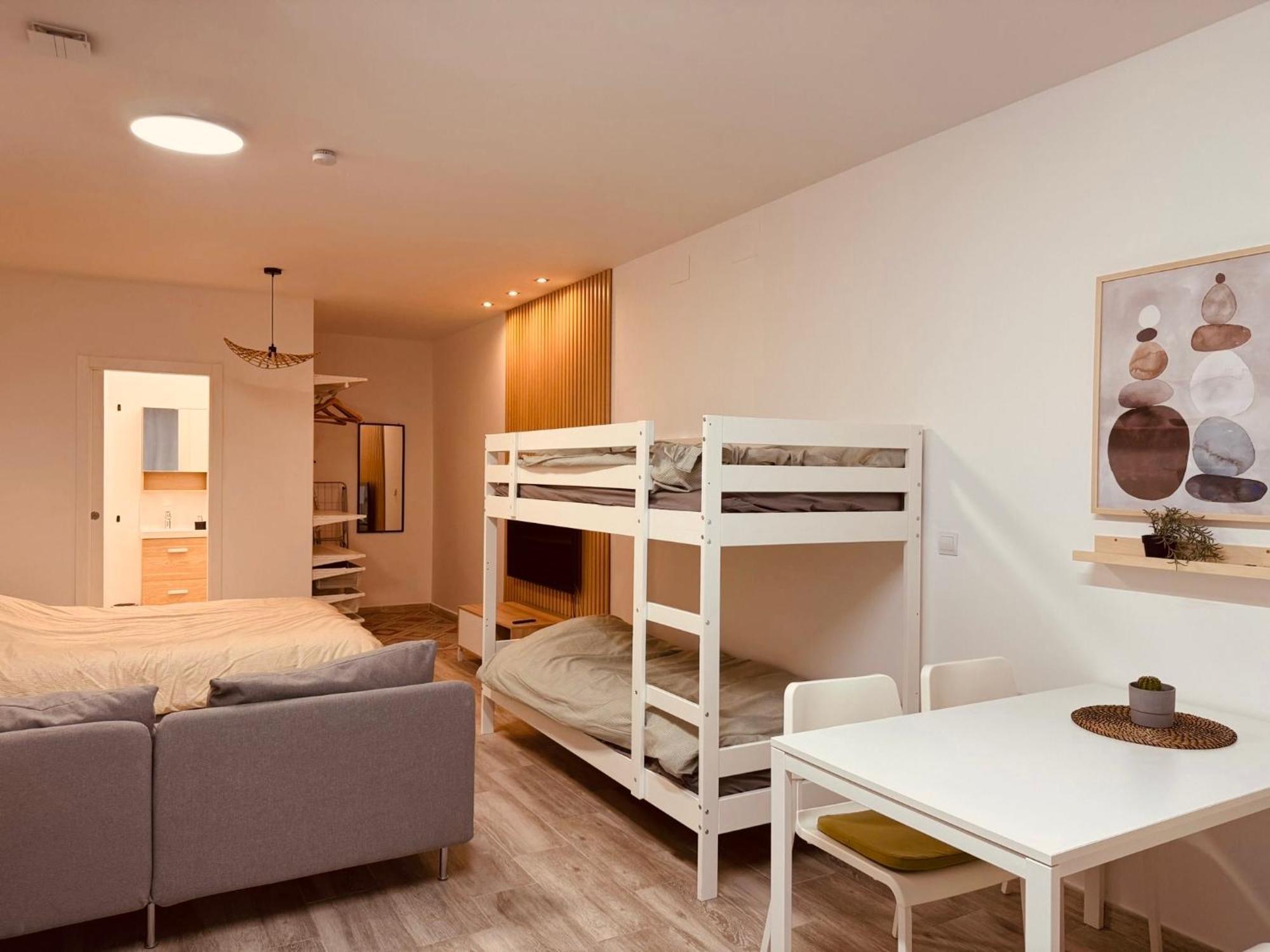 El Apartamentito De Zamarrilla Parking Gratis Incluido Малага Екстер'єр фото